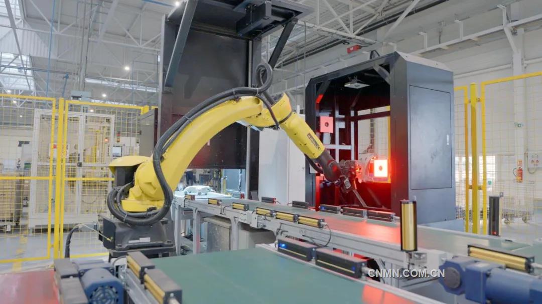 中信集團(tuán)點(diǎn)亮非洲首家“燈塔工廠(chǎng)” 為高質(zhì)量共建“一帶一路”輸出智能制造轉(zhuǎn)型方案